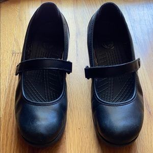 Crocs ginger wedge Mary Janes